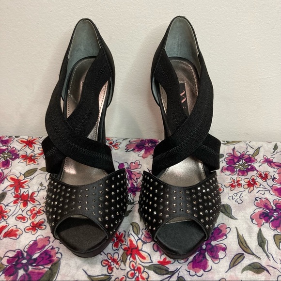 Nina New York Black Satin Rhinestone Platform Heels Thick Criss Cross Straps - Picture 5 of 12